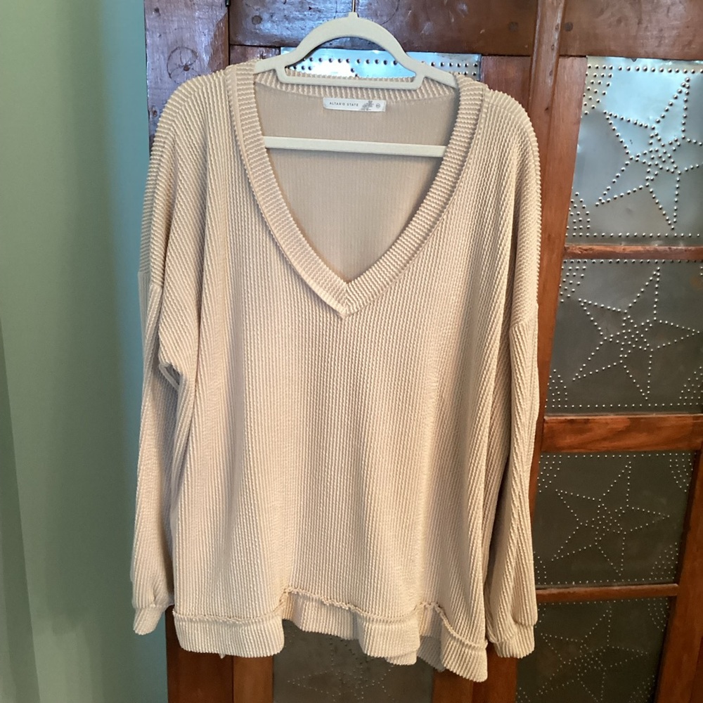 Women’s lightweight Altered State Top